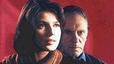 Irene Jacob y Jean Louis Trintignant protagonizaron «Rojo», la tercera entrega de la «trilogía de los colores», de Krzysztof Kieślowski
