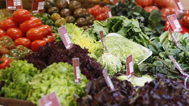 Chiringuitos, fruterías y puestos ambulantes adquirían el material robado