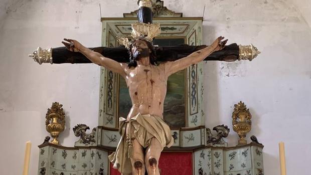 El Cristo de la Expiración, recién restaurado por Pilar Morillo y Álvaro Domínguez