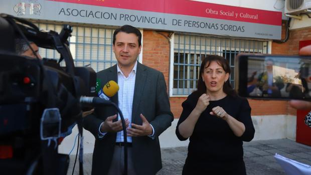 El alcaldable del PP, hoy durante su comparecencia sobre políticas de inclusión