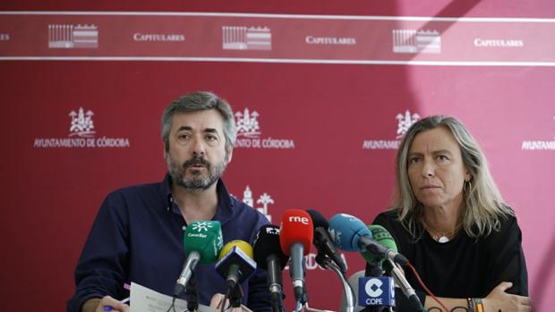 Miguel Ángel Torrico, delegado de Presidencia, y la teniente de alcalde, Isabel Albás