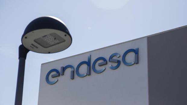 Edificio Endesa en la carretera del Aeropuerto