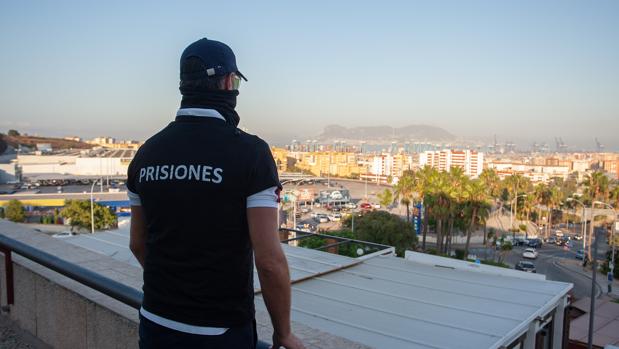 Miguel, funcionario de prisiones en Botafuegos y miembro de «Tu Abandono Me Puede Matar»