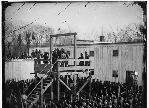 Ejecución del capitán Wirz, en Washington. Algunos de los prisioneros de la Guerra de Secesión sufrieron muy duras condiciones, que redujeron la longevidad de sus hijos, según un estudio