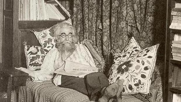 Ramón María de Valle-Inclán nunca llevó bien que le diera el Nobel a José Echegaray