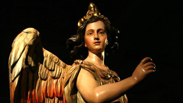 Una figura de La Roldana expuesta en el Alcázar de Sevilla en 2007