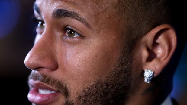 Neymar durante la gala benéfica