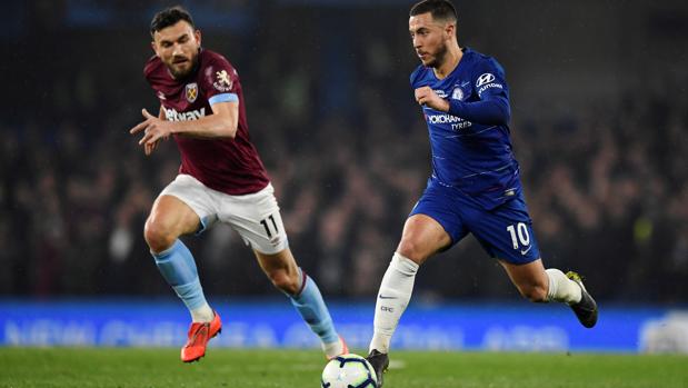 Hazard, ante el West Ham