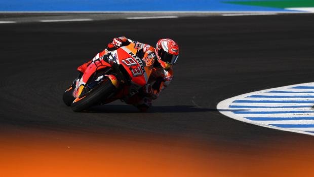 Márquez rueda en los entrenamientos libres en el Circuito de Jerez.