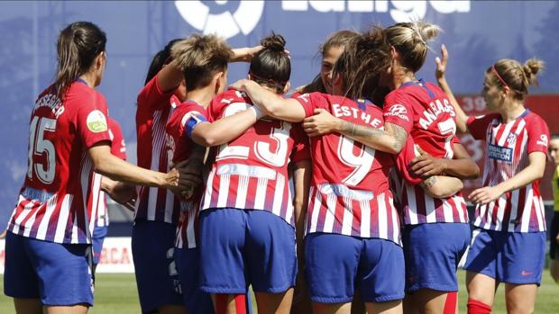 Las jugadoras del Atlético celebran un gol