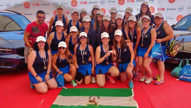 Imagen de las integrantes del equipo feminino del CD La Isleta.
