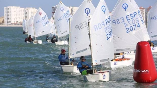 El Europeo de Optimist se celebrará en la Bahía de Cádiz en 2021.