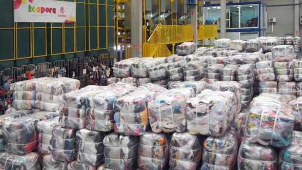 Planta de tratamiento de ropa usada y residuos de Koopera