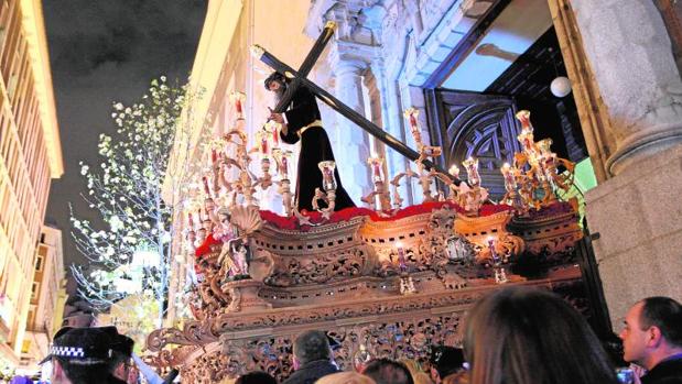 Salida del Cristo de la parroquia de Nuestra Señora del Carmen