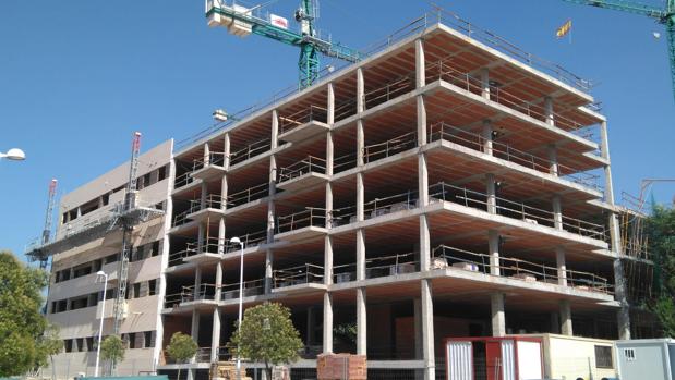 Edificio de la calle Río Bullaque, lugar de lo ocurrido