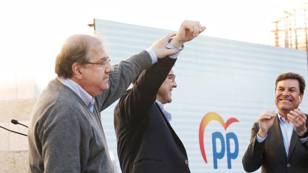 Herrera y Mañueco, en el mitin de Palencia