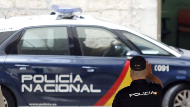 Imagen de archivo de un agente de la Policía Nacional