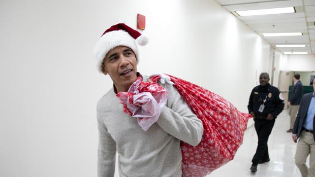 Barack Obama, en su visita al hospital