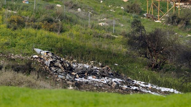 Los restos del avión estrellado en el valle de Jezreel, al este de Haifa