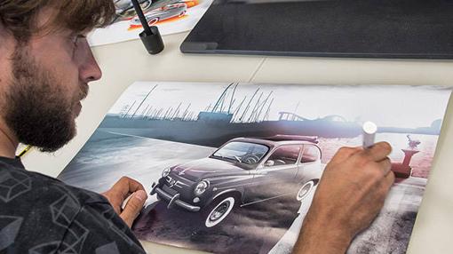 Primero un boceto del Seat 600, luego el trabajo manual
