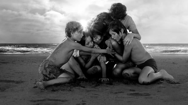Fotograma de la película 'Roma', de Alfonso Cuarón.