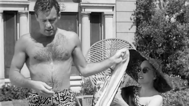 Vídeo: La vida de William Holden | Foto: William Holden y Gloria Swanson en «El crepúsculo de los dioses»