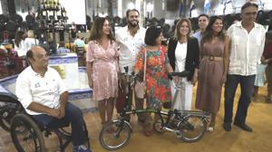 Puesta de largo de ‘Para que ellos vivan’, aventura solidaria en bici plegable