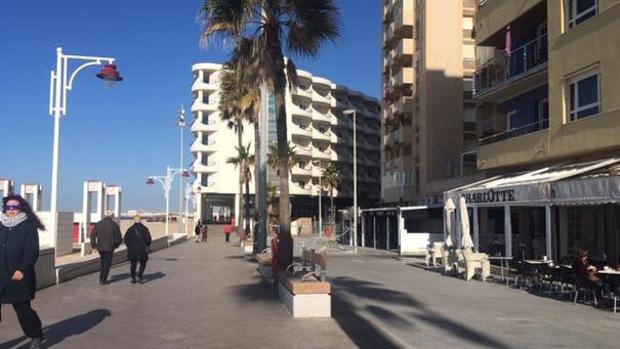 Los vecinos se quejan ante la falta de información del Ayuntamiento sobre los cambios en la zona.