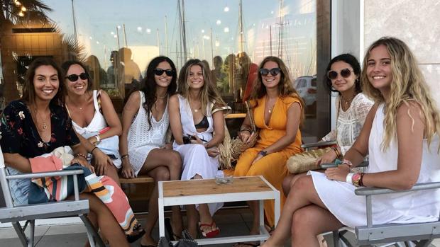 Minerva Piñero, María García de Vinuesa, Olga Gallego, Patricia Sánchez, Beatriz Guerrero, Teresa Albarrán y Carmen Melatuche