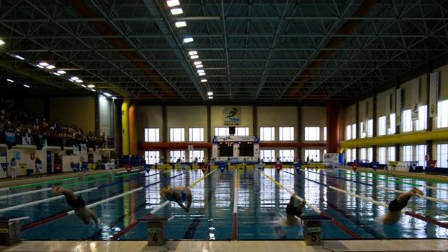 El PP pide que se reabra la piscina del Ciudad de Cádiz