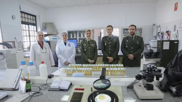 Camen Bernardez-Cerpa, Carmen Martín González, Ángeles Diego Martín, Adoración Rosales Martínez y Jose Carlos Fernández Moles