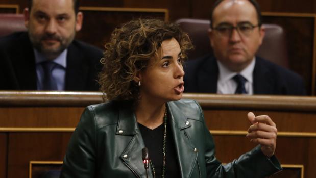 La ministra de Sanidad, Dolors Monserrat